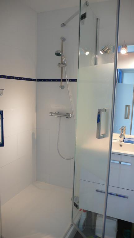 Figure De Proue, Les Sables D Olonne, Port Bourgenay, Talmont Saint Hilaire Apartment Room photo